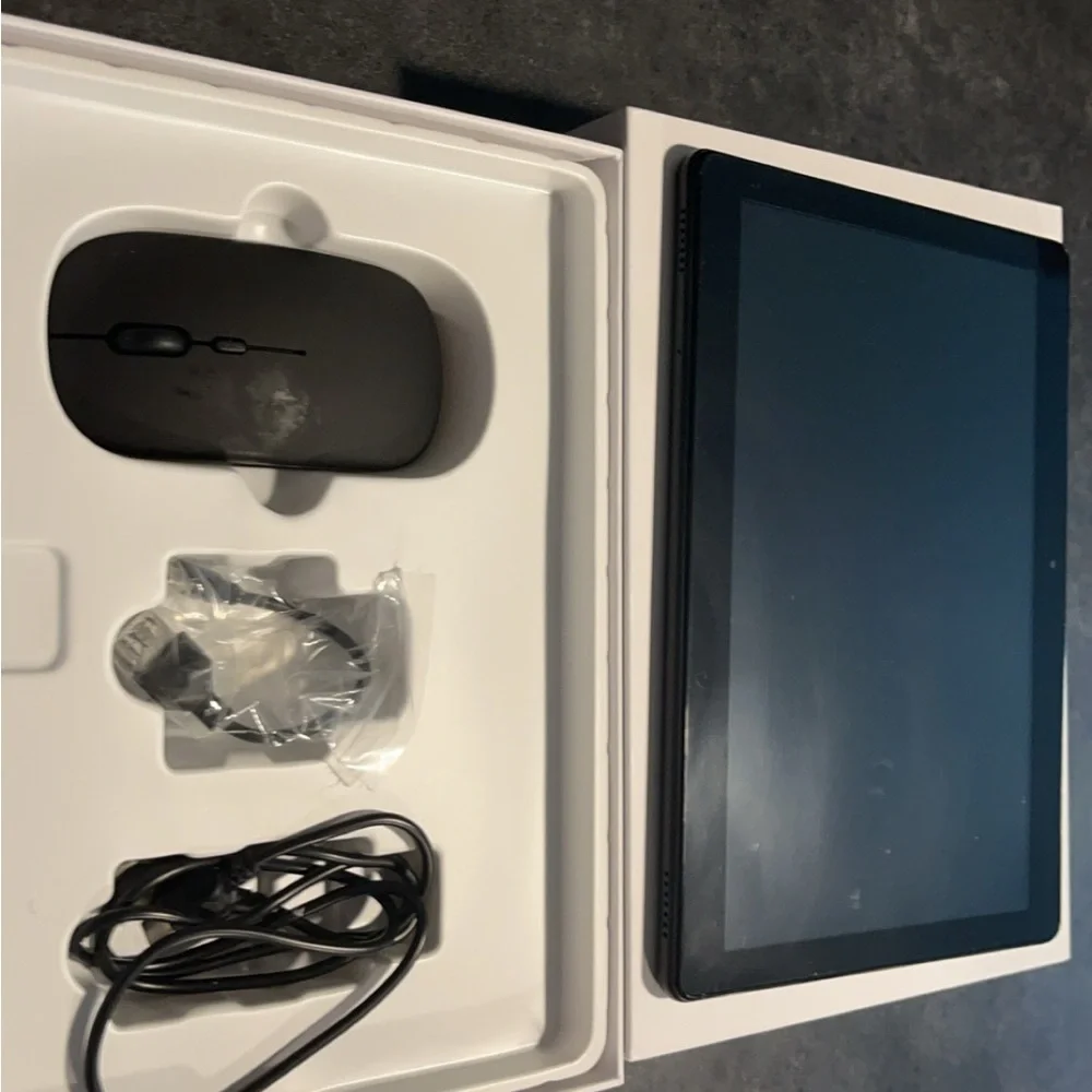 Black Tablet with Large Display and Rounded Corners